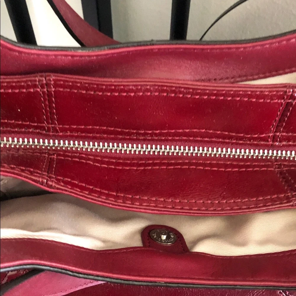 Coach Y2k soho Burgundy Leather Shoulder Purse with Silver Hardware